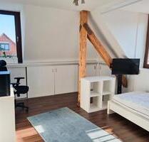 Spandau Möbliertes WG-Zimmer 20m² mit Balkon - Berlin