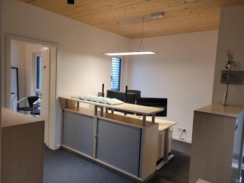 Foto - Moderne klimatisierte EG-Büroräume ges. 120 m² in Großmehring