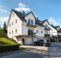 WOW! 5 Zimmer Maisonette Wohnung Aue-Bad Schlema 137 m² Erzgebirge Garage Fußbodenheizung Kaminansc.