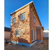 Kompaktes Wohnhaus (Neubau) mit 4 Zimmern + 2 STP in Kühbach