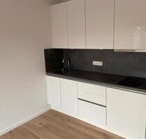 Helle & moderne 1-Zimmer-Wohnung in Frankfurt - teilmöbliert! - Frankfurt am Main Rödelheim