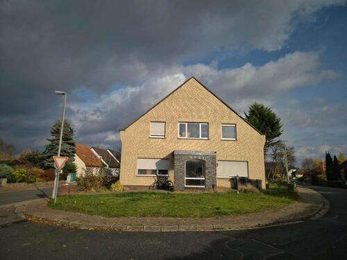 Foto - Mehrfamilienhaus - 325.000,00 EUR Kaufpreis,