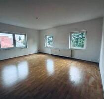 Helle 3-Zimmerwohnung mit Einbauküche in ruhiger Lage von Theeßen - Möckern