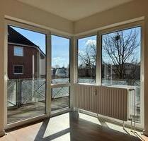 Wie neu - Helle 2-Zimmer Wohnung mit Balkon - Neumünster Brachenfeld/Ruthenberg
