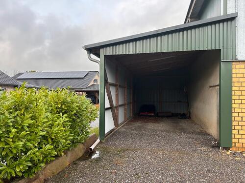 Foto - Stellplatz für Wohnmobil oder Boot Länge 8m Breite 3.50m Höhe 3m