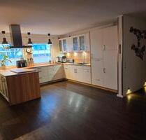 200 m² Maisonette mit 45 m² Dachterrasse | 4 SZ | 3 Bäder | Kamin - Fredenbeck