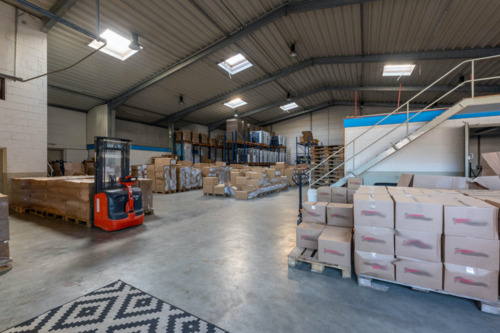 Foto - Lager- & Produktionshalle mit Büro in Waldbröl – 2.136 m²