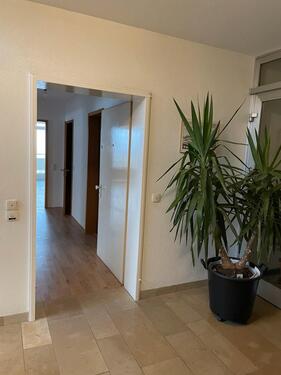 Foto - 2 ZW ab Februar 2026 zu vermieten 1. OG Aufzug