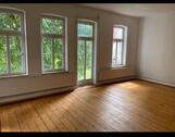 Foto - Mitten in der Innenstadt wird eine Salon-Wohnung frei