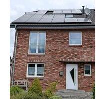 Zukunftssichere Doppelhaushälfte mit moderner Ausstattung - Duisburg Rheinhausen