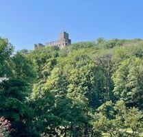 KönigsteinTs., hier läßt sich's leben und wohnen: 3-4-Zi-ETW - Königstein im Taunus