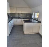 helle 4 Zi.-Wohnung mit Balkon im Dachgeschoss - zu sofort frei! - Osnabrück Hafen