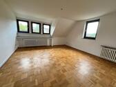 Foto - Wunderschöne, renovierte 2 Zimmerwohnung zum Wohlfühlen in grüner Umgebung!