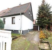 Frisch renovierte Doppelhaushälfte mit Garten & Garage - Magdeburg Ottersleben