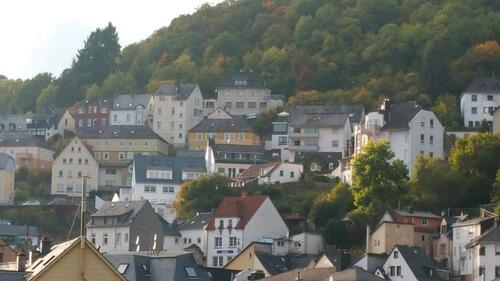 Foto - 9 Zimmer Etagenwohnung zur Miete in Idar-Oberstein