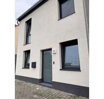 Top Immobilie in der Gartenstadt Leuna (Haus mit Garten)