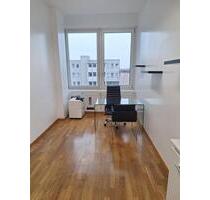 Moderne Büroräume im etablierten Rehazentrum am Wittenbergplatz – All-Inclusive - Berlin Tempelhof-Schöneberg