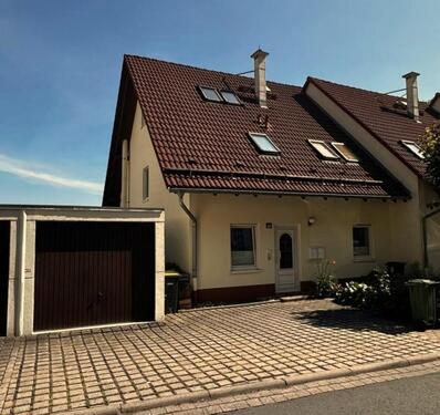 Foto - Familienhaus mit Einliegerwohnung - geräumig, ruhig, zentrumsnah