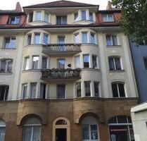 5-Zimmer Wohnung 145 qm im 2. OG in Nürnberg St. Leonhard