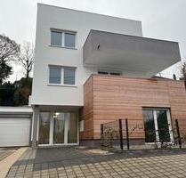 Helle 2-ZKB Erdgeschosswohnung in Saarbrücken-Bübingen