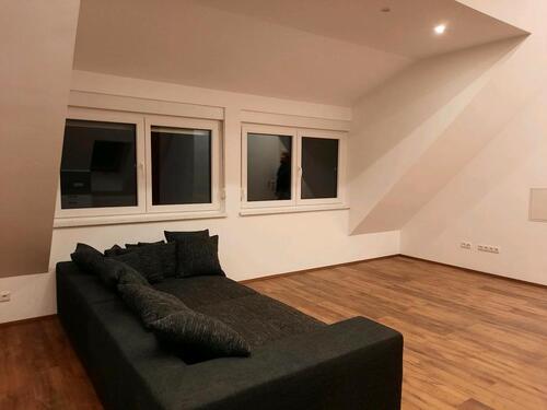 Foto - 3 Zimmer Dachgeschoßwohnung in Waigolshausen