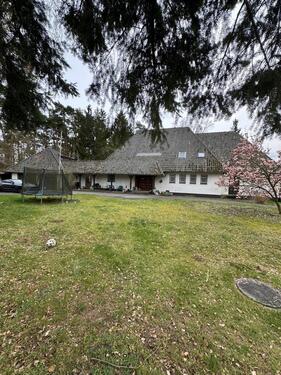 Foto - Großes Haus auf 3.519 m² Grundstück in JesteburgOsterberg