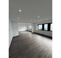 Sanierte Wohnung in Neuenrade - 1.050,00&nbsp;EUR Kaltmiete, ca.&nbsp; 93,00&nbsp;m&sup2; in Neuenrade (PLZ: 58809)