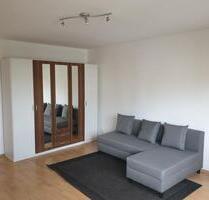 Möbilierte 2 Zimmer Wohnung mit Balkon in Charlottenburg - Berlin Charlottenburg-Wilmersdorf