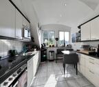 Foto - 6.5 Zimmer Maisonettenwohnung zur Miete in Neuhaus am Rennweg