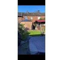 Neuss, traumhaftes Einfamilienhaus mit Pool und Sauna!