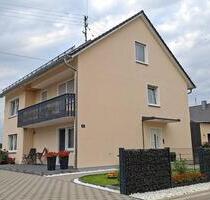 3 Familienhaus zu Verkaufen - 649.000,00&nbsp;EUR Kaufpreis, ca.&nbsp; 225,00&nbsp;m&sup2; in Zusmarshausen (PLZ: 86441)