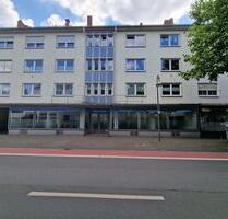 Ladenlokal mit großer Schaufenster Front direkt im Gütersloher Zentrum