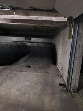Foto - Tiefgaragen Stellplatz - 50,00 EUR Miete,