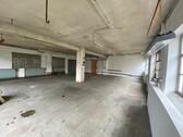 Foto - Lagerhalle mit zusätzlicher Dachbodenfläche in Detmold zu verm.!!