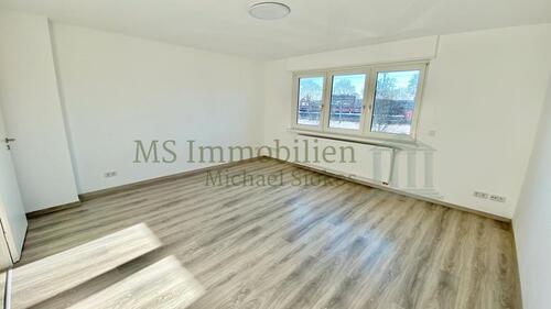 Foto - *** Exklusive 1 ZKB - Wohnung + Balkon ***