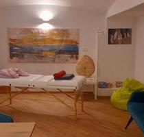 Praxis-Behandlungsraum - 190,00&nbsp;EUR Kaltmiete, ca.&nbsp; 19,00&nbsp;m&sup2; in München (PLZ: 80797) Maxvorstadt