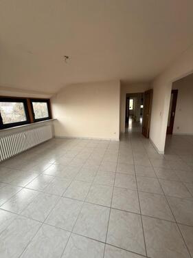 Foto - 6 Zimmer Dachgeschoßwohnung in Riegelsberg