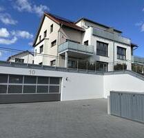 Neubauwohnung in Vöhringen mit Balkon, Tiefgarage und Stellplatz zur Miete