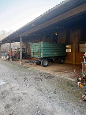 Foto - Stellplatz, Lagerplatz, Abstellplatz für Wohnmobil, Wohnwagen etc