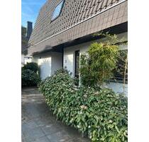 Exklusives Architektenhaus in Sackgasse zu verkaufen in Übach - Übach-Palenberg