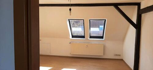 Foto - Schöne, helle, sonnige 1-Raum- Dachgeschosswohnung
