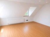 Foto - 2 Zimmer Dachgeschoßwohnung zum Kaufen in Herxheim bei Landau/Pfalz