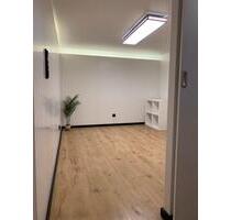 Behandlungsraum zur Untermiete - 550,00 EUR Kaltmiete, in Hamburg (PLZ: 22041) Wandsbek