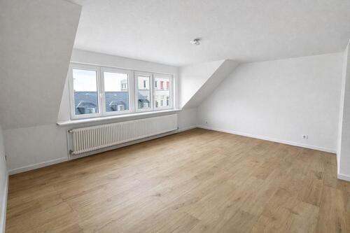 Foto - Erstbezug: Moderne 4ZK2B-Maisonette-Wohnung mit Balkon – 130 m²