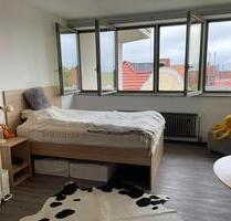 Ruhig, hell & möbliert – optimale Lage in Steglitz-Zehlendorf - Berlin Ruhig, hell & möbliert – optimale Lage in Steglitz-Zehlendorf - Berlin