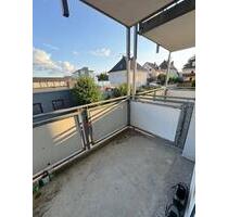 Erstbezug nach Renovierung ** 1 Zimmer mit Balkon in verkehrsgünstiger Lage ** Voll möbliert ** - Weiden in der Oberpfalz