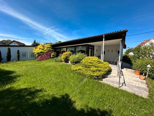 Foto - 9 Zimmer Bungalow zum Kaufen in Schiffweiler