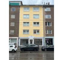 Ladenlokal Düsseldorf Pempelfort-Friseursalon vorbereitet