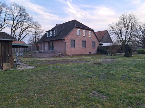 Foto - 4 Zimmer Dachgeschoßwohnung zur Miete in Adelheidsdorf