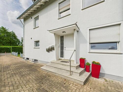 Foto - Charmantes Haus mit 3 ETW gepflegte Anlage oder Mehrfamilienhaus